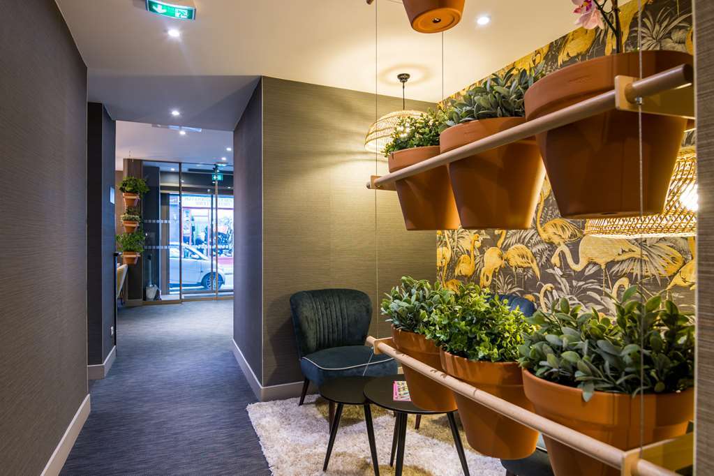 Joe M Hotel Parijs